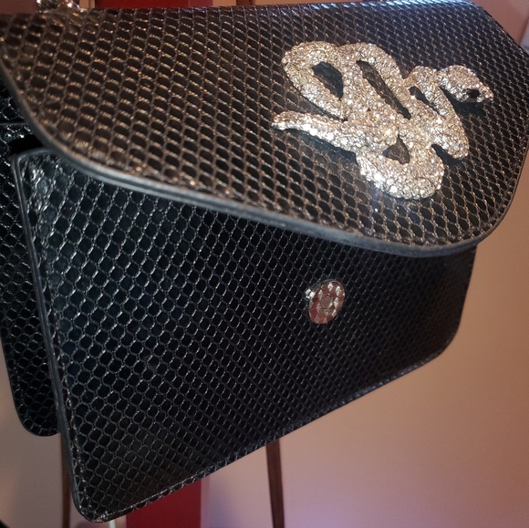 New mini purse - Picture 3 of 6